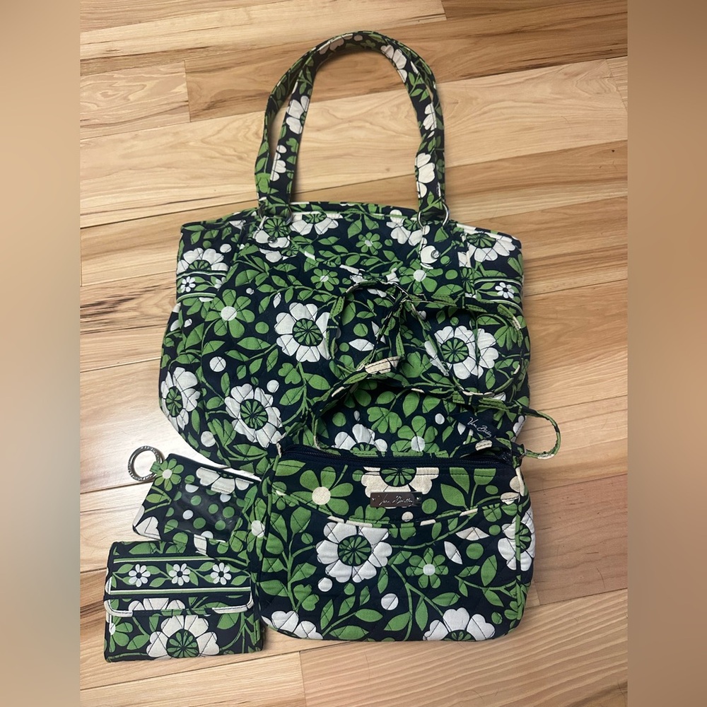 Vera Bradley 4 piece set!!